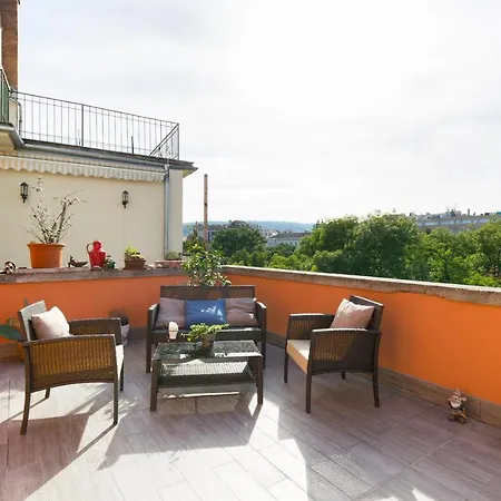 Margit 25 Amazing View Wit Balcony Ac Appartamento