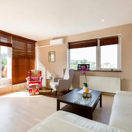 Margit 25 Amazing View Wit Balcony Ac Appartamento Budapest