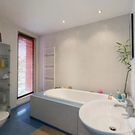Margit 25 Amazing View Wit Balcony Ac